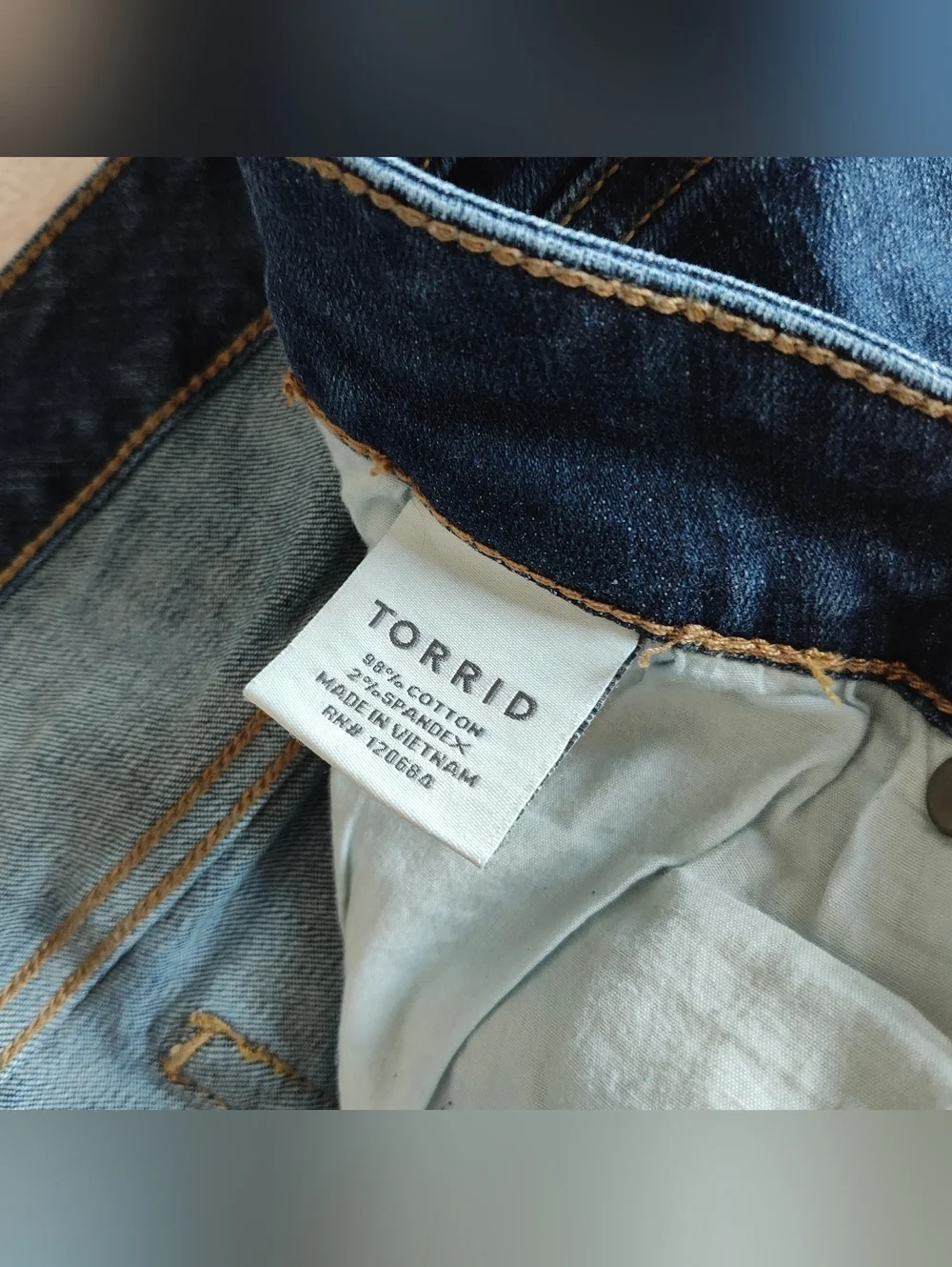 EUC Torrid Jeans - Picture 6 of 10